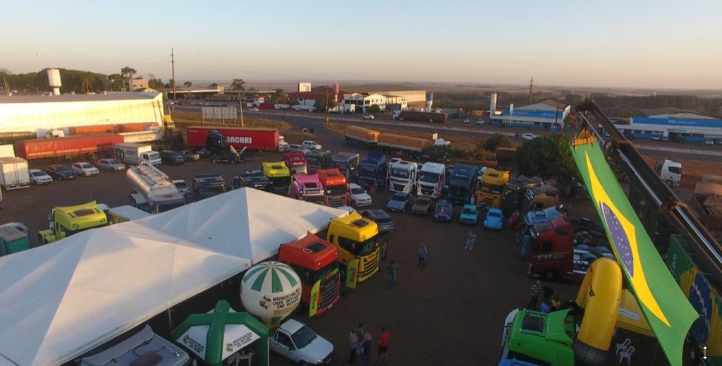 Pneus Express e Brasil Central na festa anual do dia do motorista em Rio Verde.